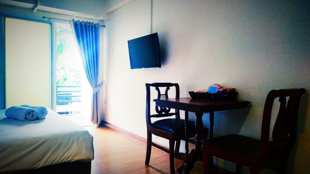 Beerapan Hotel Бангкок Экстерьер фото